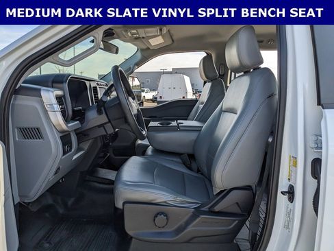 Used 2023 Ford F250 XL w/ FX4 Off-Road Package image 3