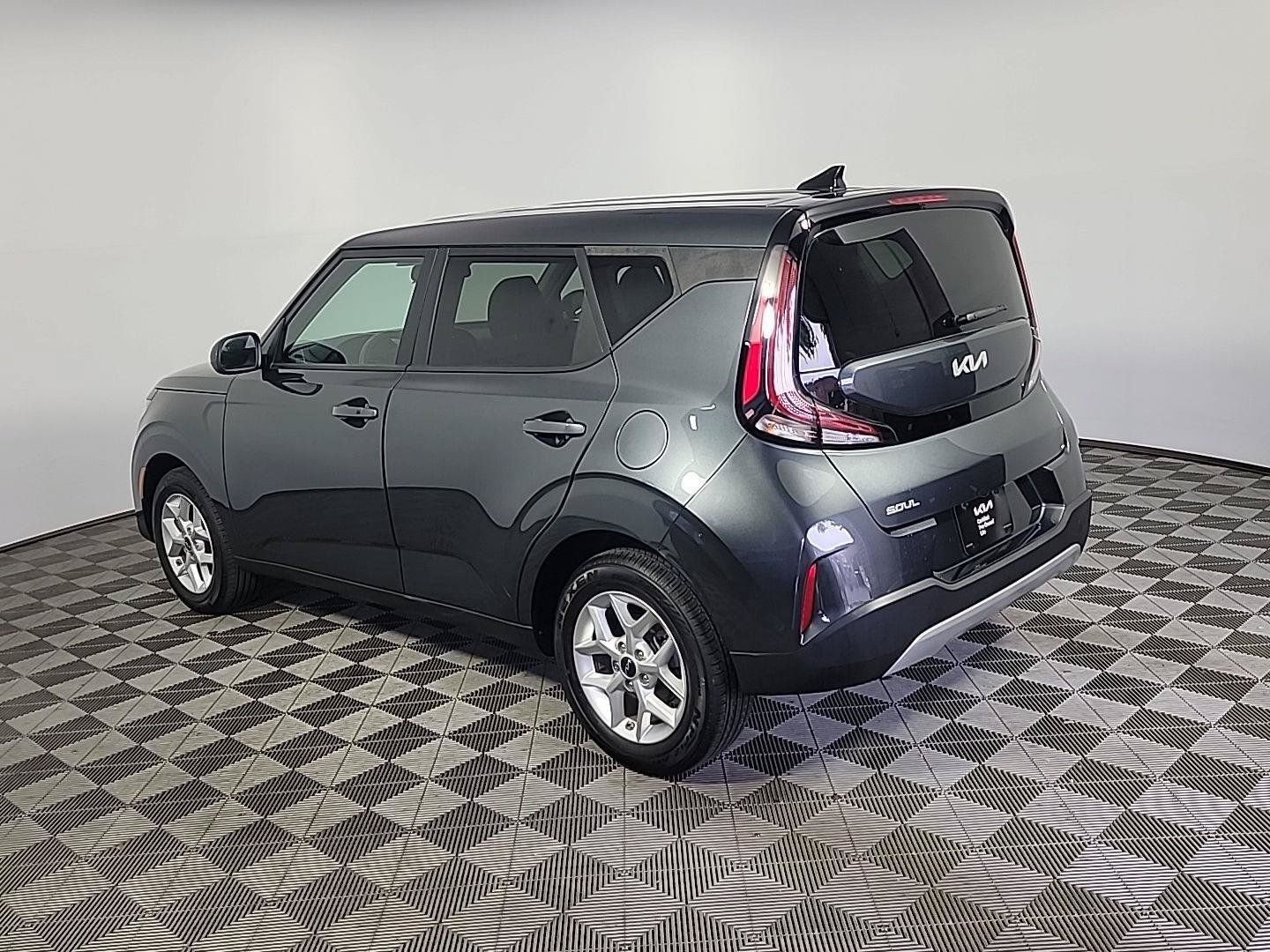 Certified 2024 Kia Soul S FWD image 10