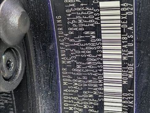 Certified 2025 Toyota Corolla LE image 22