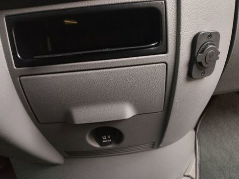 Used 2014 Mercedes-Benz Sprinter 2500 image 52