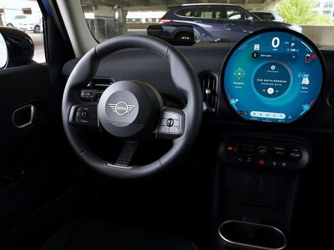 New 2025 MINI Cooper 4-Door Hardtop image 13