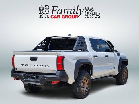 New 2025 Toyota Tacoma 4x4 Double Cab Hybrid image 4