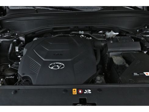 Certified 2025 Hyundai Palisade Calligraphy FWD image 34