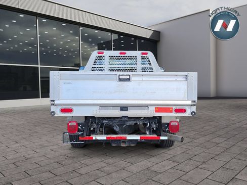 Used 2021 Ford F250 XL w/ Power Equipment Group RWD image 4