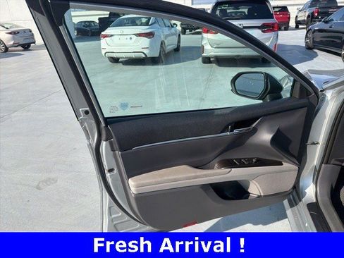 Used 2023 Toyota Camry LE image 11