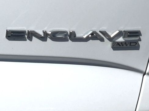 Used 2019 Buick Enclave Essence AWD/4WD image 31