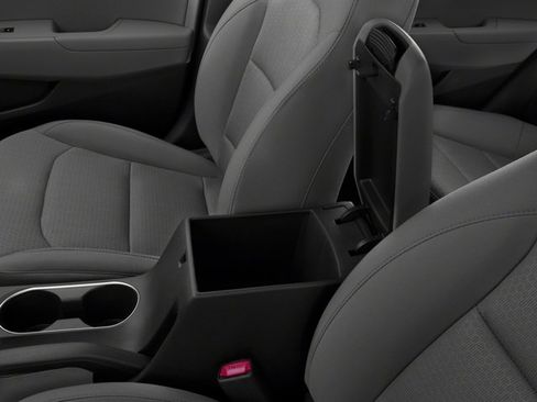 Used 2018 Hyundai Elantra SEL FWD image 18