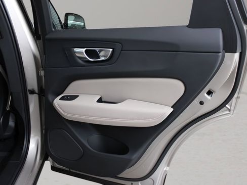 New 2026 Volvo XC60 B5 Core w/ Protection Package Premier image 16