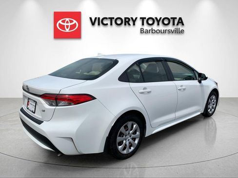 Used 2021 Toyota Corolla LE w/ Carpet Mat Package (TMS) FWD image 7