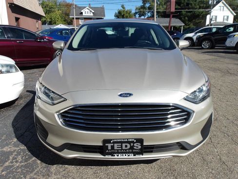 Used 2019 Ford Fusion SE image 9