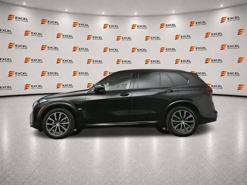 Used 2024 BMW X5 xDrive40i w/ M Sport Package AWD/4WD image 51
