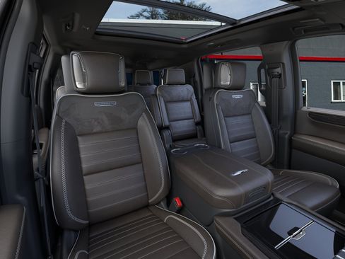 New 2026 GMC Yukon XL Denali Ultimate AWD/4WD image 40