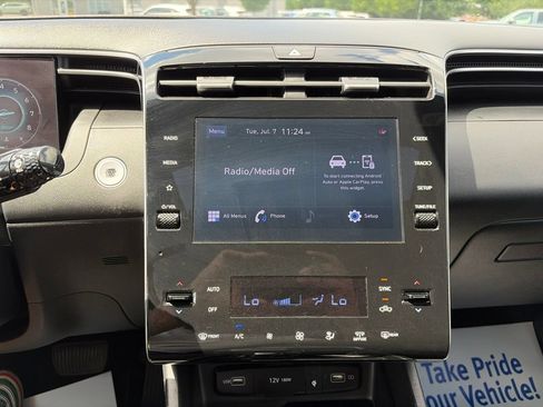 Used 2022 Hyundai Santa Cruz SEL Premium AWD/4WD image 7