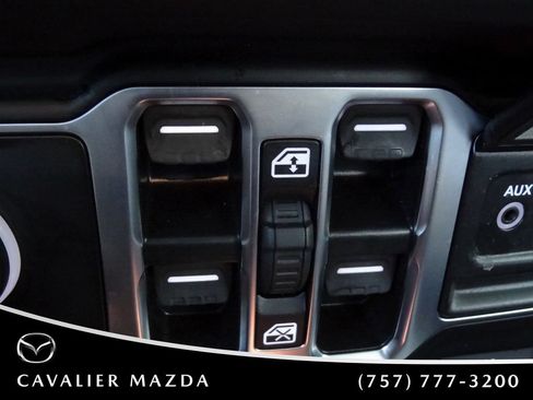 Used 2026 Jeep Gladiator Rubicon AWD/4WD image 35