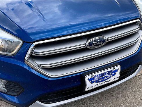 Used 2017 Ford Escape SE AWD/4WD image 31