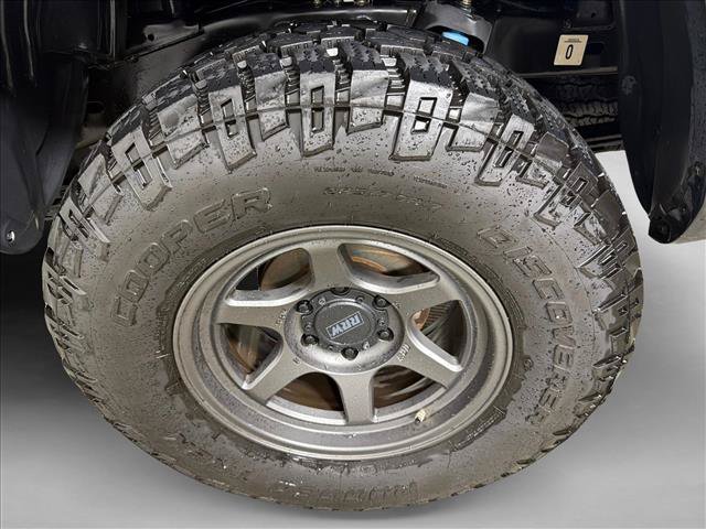Used 2017 Toyota Tacoma TRD Off-Road w/ Tow Package RWD image 19