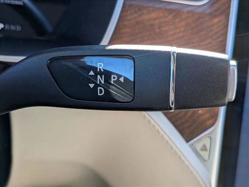 Used 2018 Tesla Model X 100D image 11