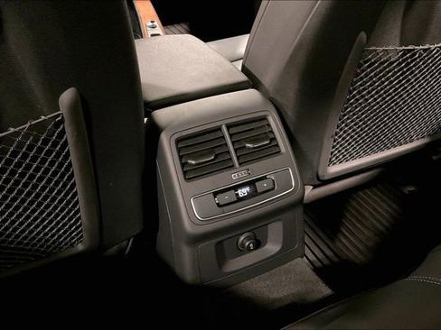 Used 2023 Audi A4 2.0T Premium w/ Convenience Package image 34