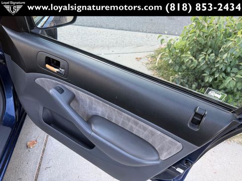 Used 2004 Honda Civic LX image 24