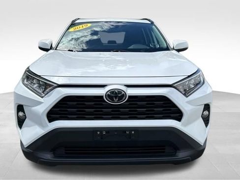 Used 2019 Toyota RAV4 XLE w/ Convenience Package AWD/4WD image 8
