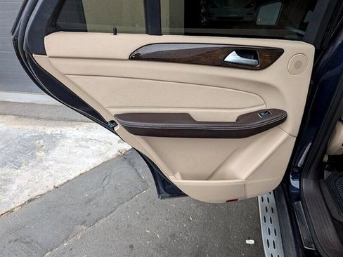 Used 2017 Mercedes-Benz GLE 350 4MATIC image 25