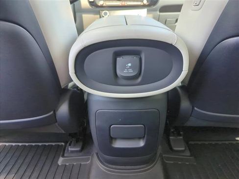 Used 2026 Hyundai Palisade Calligraphy FWD image 21