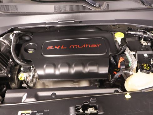 Used 2022 Jeep Compass Limited AWD/4WD image 19
