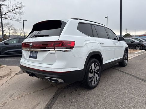 Certified 2024 Volkswagen Atlas SE image 6
