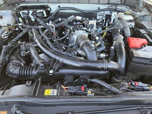 Used 2023 Ford Bronco Badlands image 32