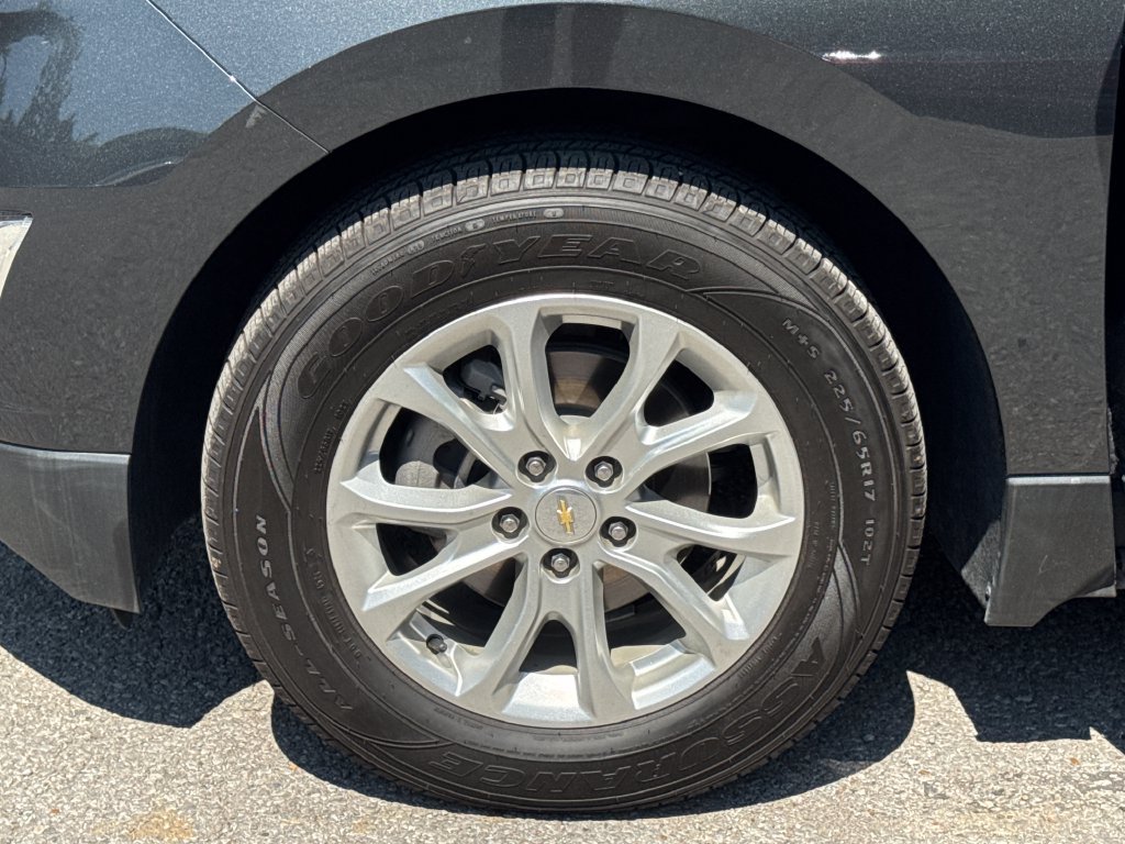 Used 2021 Chevrolet Equinox LT FWD image 22