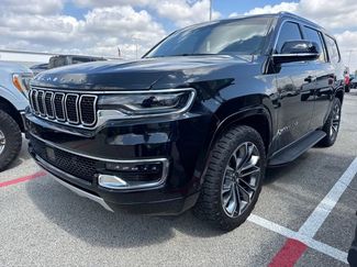 Used 2023 Jeep Wagoneer Series II w/ Flexible Seating Group video 1