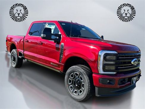New 2026 Ford F250 Platinum w/ FX4 Off-Road Package image 3