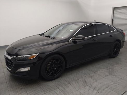 Used 2021 Chevrolet Malibu RS w/ LPO, Convenience Package 2 FWD image 2