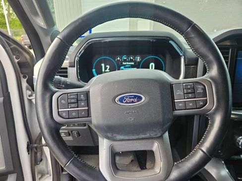 Used 2021 Ford F150 Lariat w/ Equipment Group 502A High image 9