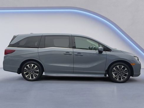 New 2026 Honda Odyssey Elite image 6
