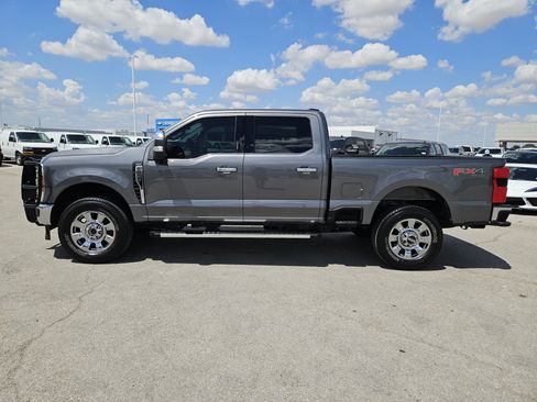 Used 2024 Ford F250 Lariat w/ Chrome Package AWD/4WD image 4