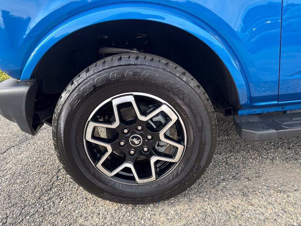 Used 2024 Ford Bronco Outer Banks AWD/4WD image 11