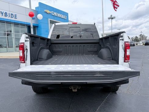 Used 2019 Ford F150 XLT w/ Equipment Group 302A Luxury image 9