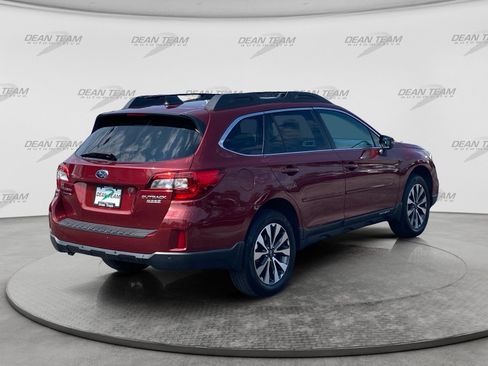 Used 2017 Subaru Outback 2.5i Limited AWD/4WD image 8
