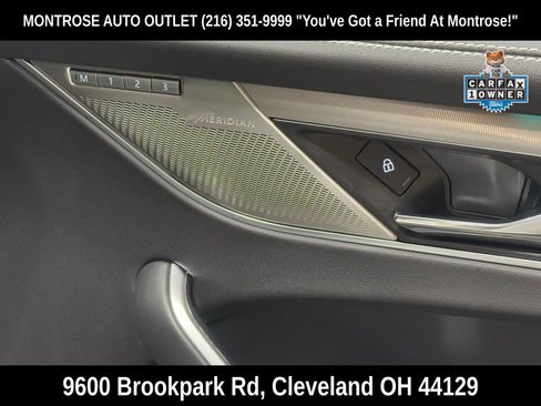 Used 2025 Jaguar F-PACE R-Dynamic S image 49