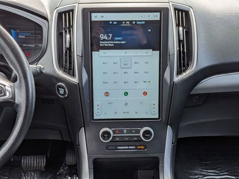 Used 2022 Ford Edge SEL image 23