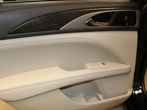 Used 2020 Lincoln MKZ Reserve w/ Elements Package image 62