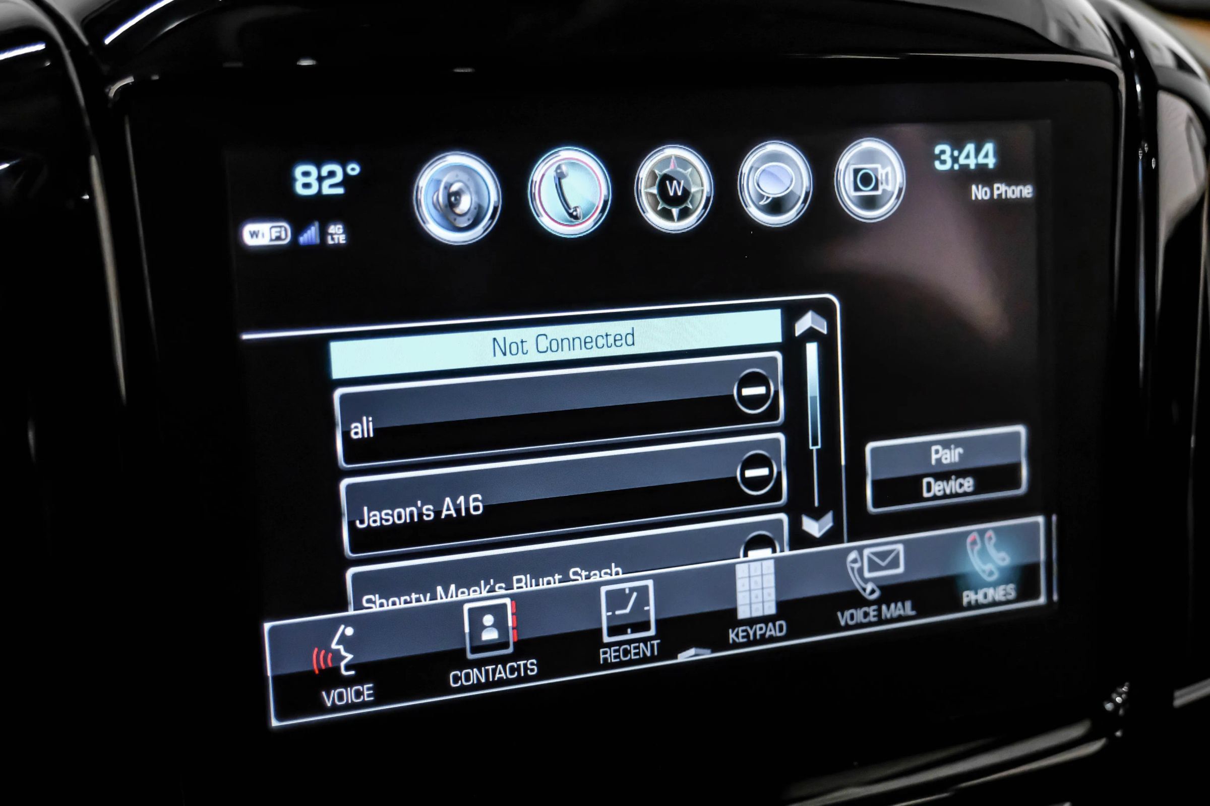 Used 2019 Chevrolet Traverse High Country w/ LPO, Floor Liner Package AWD/4WD image 39