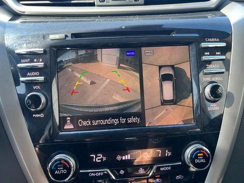 Used 2019 Nissan Murano Platinum FWD image 17