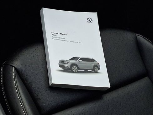 Certified 2022 Volkswagen Atlas SE image 31