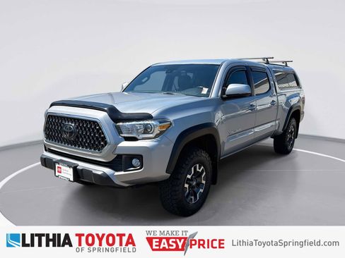 Certified 2018 Toyota Tacoma TRD Off-Road w/ TRD Premium Off Road Package AWD/4WD image 1