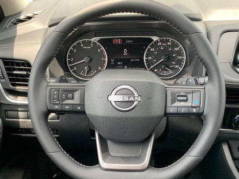 New 2026 Nissan Rogue SV FWD image 9