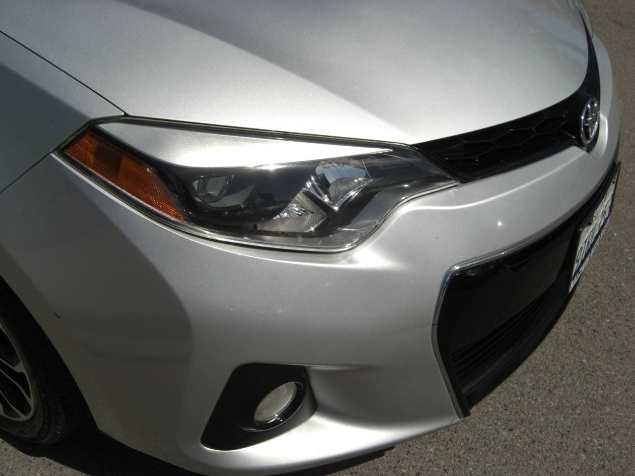 Used 2015 Toyota Corolla S FWD image 17