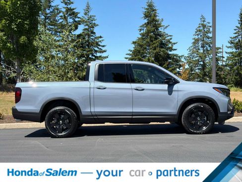 New 2026 Honda Ridgeline Black Edition image 8