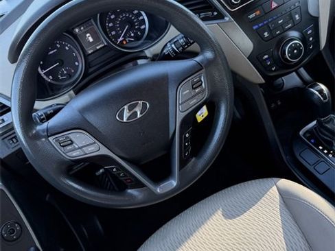 Used 2018 Hyundai Santa Fe Sport image 30